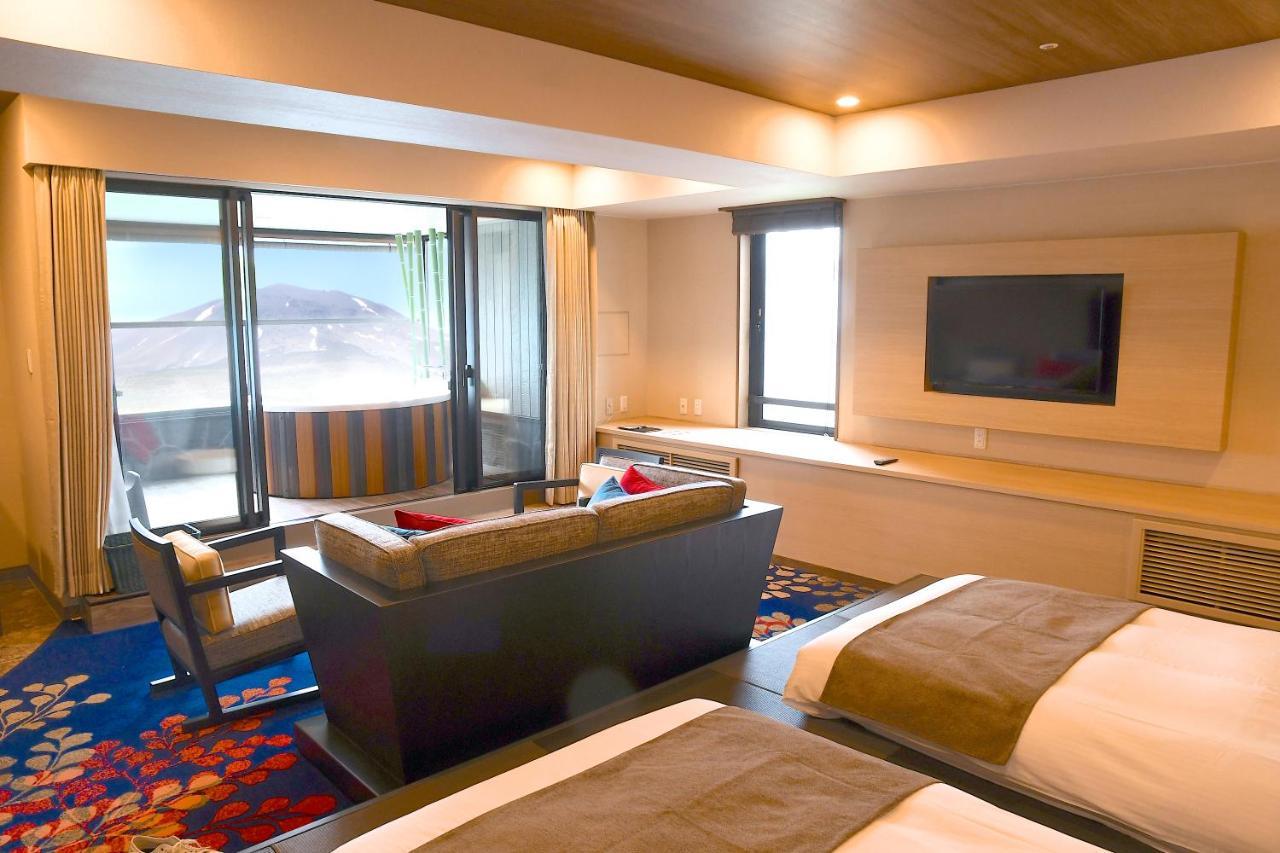 Karuizawakurabu Hotel 1130 Hewitt Resort Tsumagoi Dış mekan fotoğraf